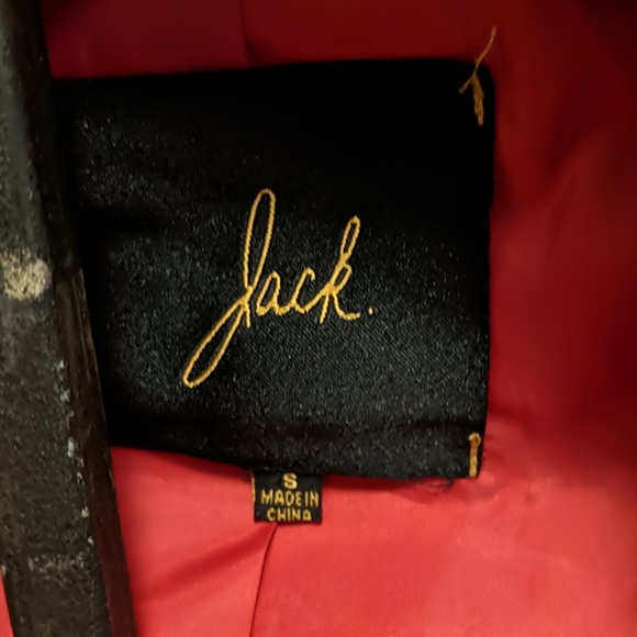 Jack Red coat - Picture 2 of 5